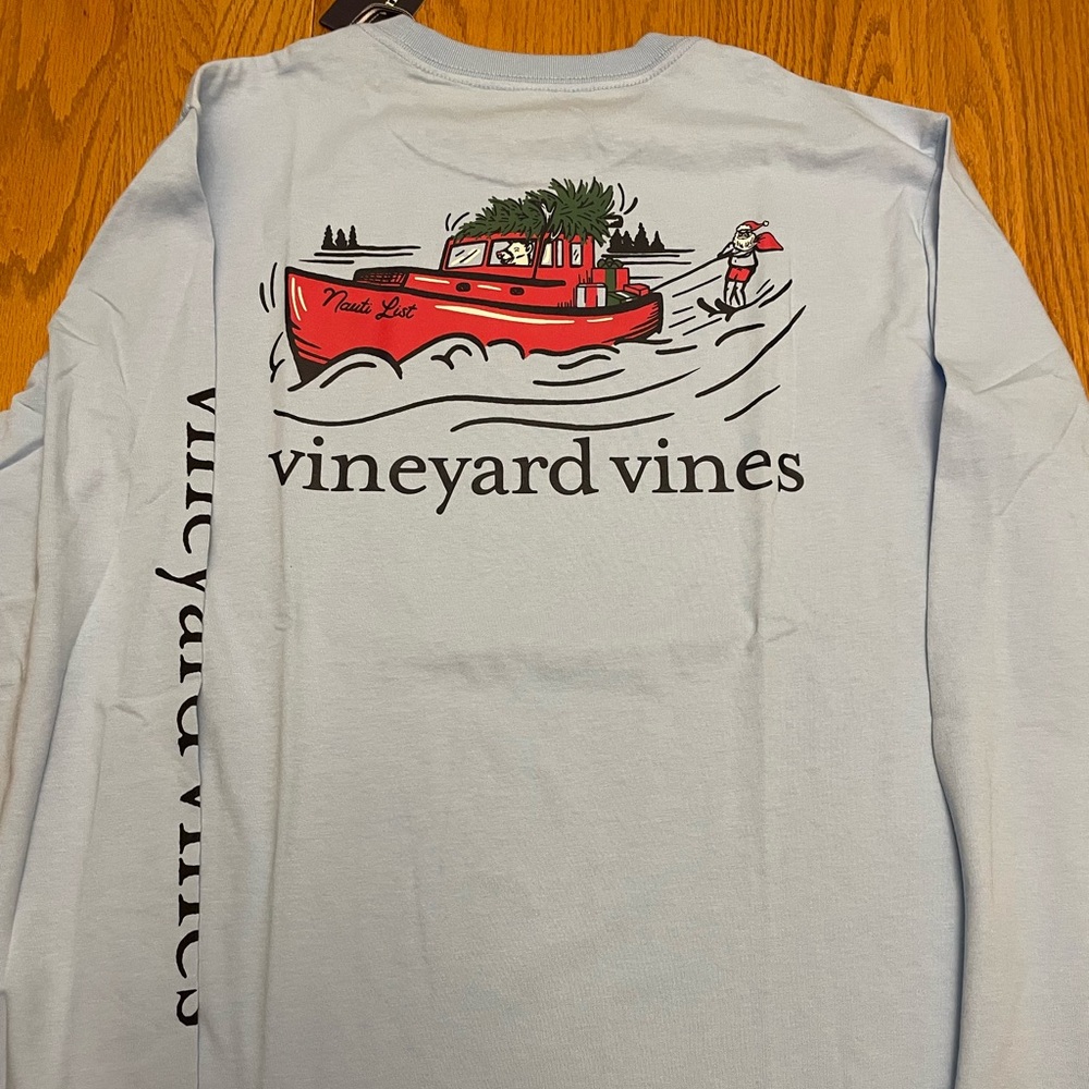 Vineyard Vines Holiday Men’s Long Sleeve T’s - Picture 5 of 6